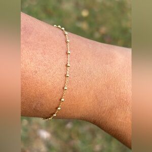 Dainty 18k Gold Bracelet FIRM